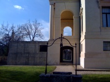 Enlarge photo 13