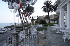 Enlarge photo 44
