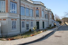 Enlarge photo 34