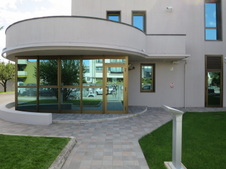 Enlarge photo 2