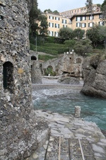 Enlarge photo 2
