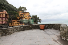 Enlarge photo 32
