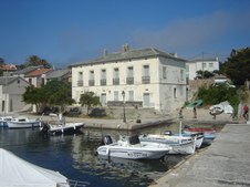 Enlarge photo 17