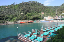 Enlarge photo 25