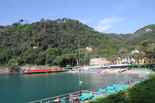 Enlarge photo 30