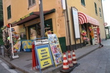 Enlarge photo 35