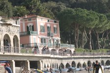 Enlarge photo 43