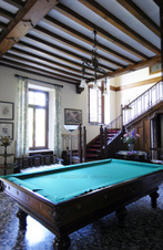 Enlarge photo 19