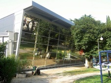 Enlarge photo 1