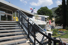 Enlarge photo 84