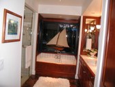 Enlarge photo 34
