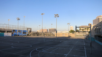 Enlarge photo 14