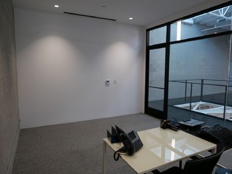 Enlarge photo 52