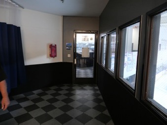 Enlarge photo 89