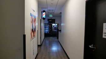 Enlarge photo 79
