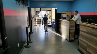 Enlarge photo 4
