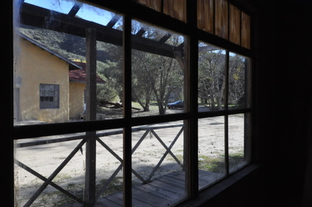 Enlarge photo 24
