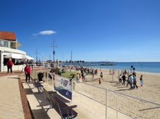 Enlarge photo 10