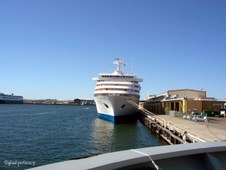 Enlarge photo 33