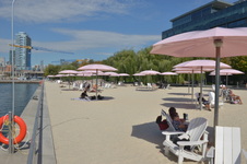 Enlarge photo 18
