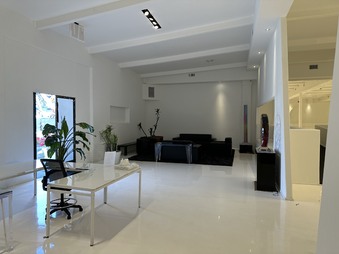 Enlarge photo 22