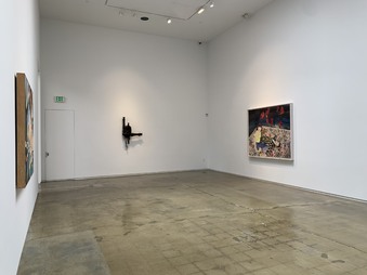 Enlarge photo 17