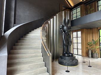 Enlarge photo 36