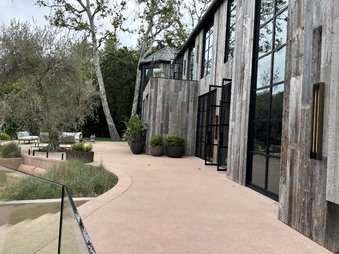 Enlarge photo 37