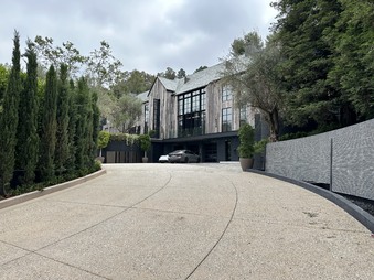 Enlarge photo 6