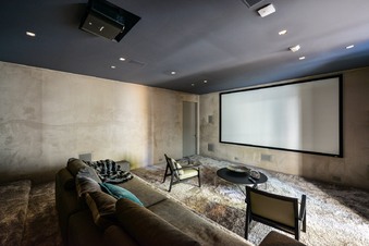 Enlarge photo 30