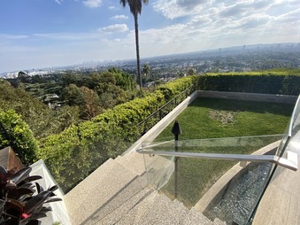 Enlarge photo 102