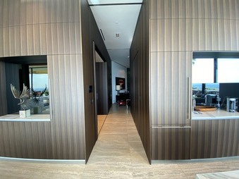 Enlarge photo 109