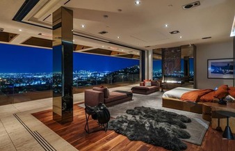 Enlarge photo 21