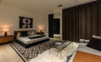 Enlarge photo 35