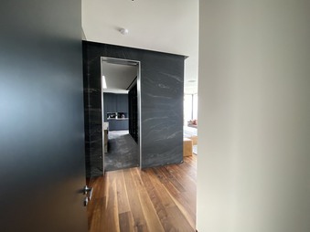 Enlarge photo 47