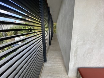 Enlarge photo 80
