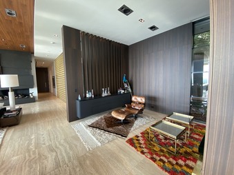 Enlarge photo 92