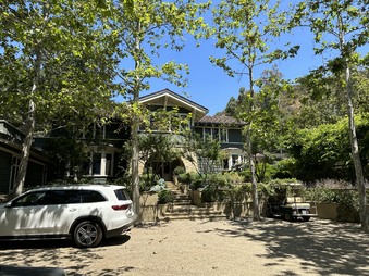 Enlarge photo 2