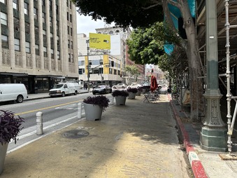 Enlarge photo 26