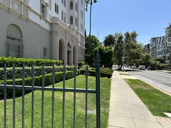 Enlarge photo 17