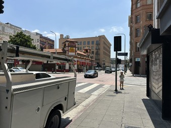 Enlarge photo 8
