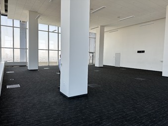Enlarge photo 6