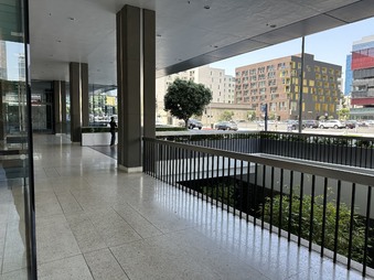 Enlarge photo 46