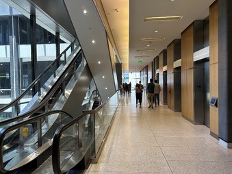 Enlarge photo 42