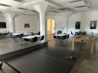 Enlarge photo 24