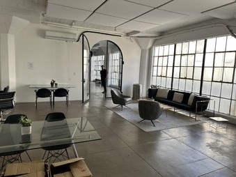 Enlarge photo 22