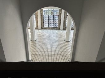 Enlarge photo 3
