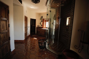 Enlarge photo 85
