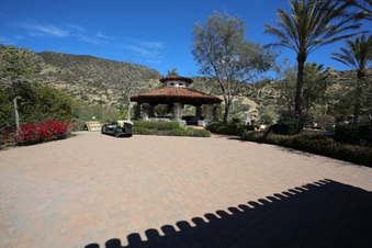 Enlarge photo 112