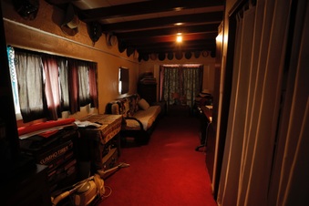Enlarge photo 53